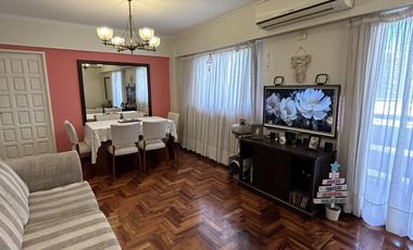 Departamento en el centro de lomitas!