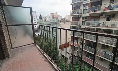 DEPARTAMENTO ALQUILER MONOAMBIENTE CON BALCON AL FRENTE