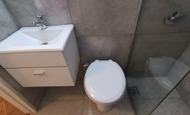 DEPARTAMENTO ALQUILER MONOAMBIENTE CON BALCON AL FRENTE