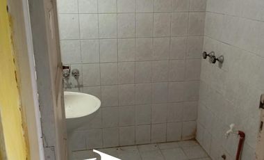 Casa en  Alquiler para uso Comercial Exclusivamente.