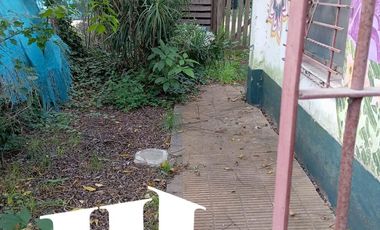 Casa en  Alquiler para uso Comercial Exclusivamente.