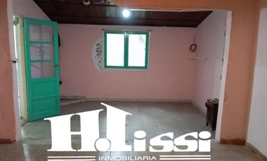 Casa en  Alquiler para uso Comercial Exclusivamente.