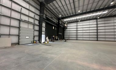 ALQUILER DEPOSITO 2870 M2 Y 360 M2 de OFICINAS - PLAZA INDUSTRIAL ESCOBAR