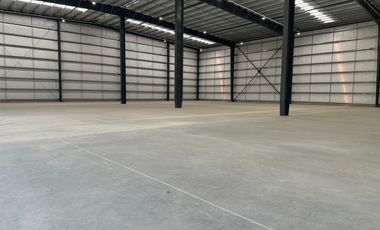 ALQUILER DEPOSITO 2870 M2 Y 360 M2 de OFICINAS - PLAZA INDUSTRIAL ESCOBAR