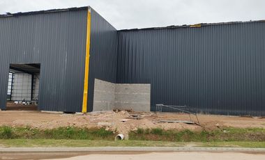 ALQUILER DEPOSITO 2870 M2 Y 360 M2 de OFICINAS - PLAZA INDUSTRIAL ESCOBAR