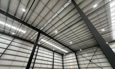 ALQUILER DEPOSITO 2870 M2 Y 360 M2 de OFICINAS - PLAZA INDUSTRIAL ESCOBAR