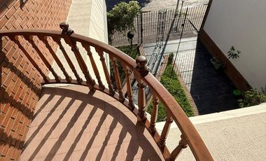 CASA 4 AMBIENTES VENTA EN Colon 2875 (REMEDIOS DE ESCALADA)