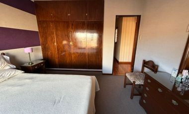 CASA 4 AMBIENTES VENTA EN Colon 2875 (REMEDIOS DE ESCALADA)