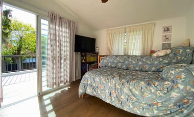 Venta - Casa 3 dormitorios con pileta – Bordabehere 1877, Funes Zona 6