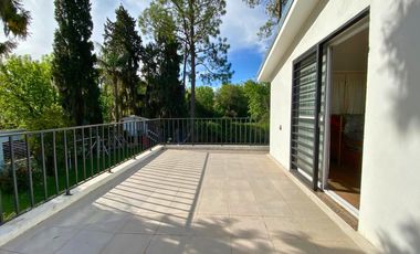 Venta - Casa 3 dormitorios con pileta – Bordabehere 1877, Funes Zona 6