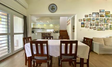 Venta - Casa 3 dormitorios con pileta – Bordabehere 1877, Funes Zona 6