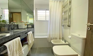 Venta - Casa 3 dormitorios con pileta – Bordabehere 1877, Funes Zona 6