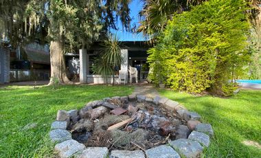 Venta - Casa 3 dormitorios con pileta – Bordabehere 1877, Funes Zona 6