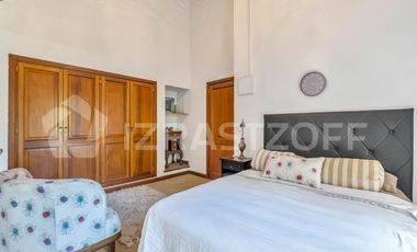 Casa en alquiler temporario y anual en El Carmel 5 dormitorios y 4500mts de parque