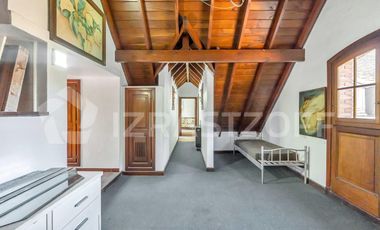 Casa en alquiler temporario y anual en El Carmel 5 dormitorios y 4500mts de parque