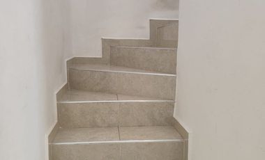 EN VENTA 2 REC, 2.5 BAÑOS, RESIDENCIAL MALLORCA, POLIGONO SUR