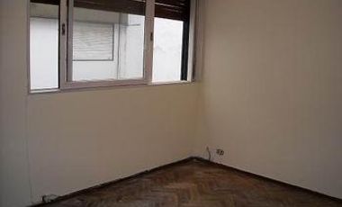 Departamento - Olivos-Vias/Maipu