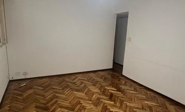 Departamento - Olivos-Vias/Maipu