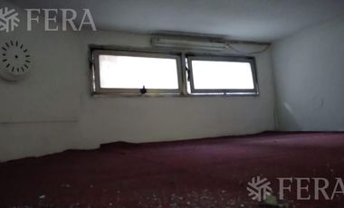 Alquiler de departamento tipo casa PH 1 ambiente en Sarandi