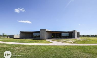 Casa 3 Dormitorios en construcción - Av. Arturo Illia 158 - Funes Vida Club de Campo | Venta