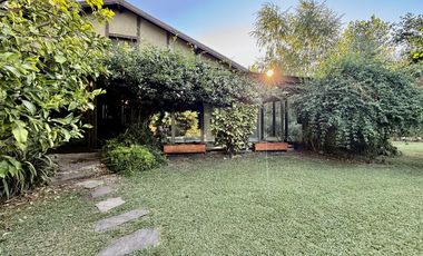 IMPORTANTE PROPIEDAD EN LA CALETA