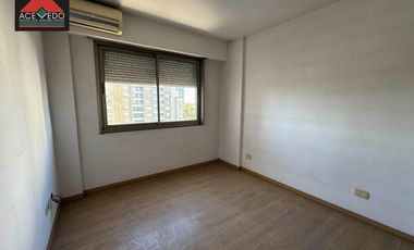 Departamento 4 amb. en Alem 251