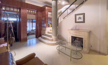 Casa de 4 dormitorio, patio, terraza, cochera, barrio Martin