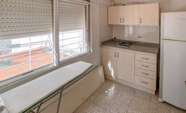 Casa de 4 dormitorio, patio, terraza, cochera, barrio Martin