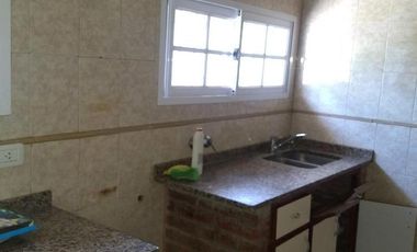 Casa 4 ambientes en venta en Pehuajo