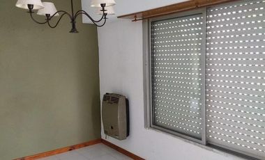 Casa 4 ambientes en venta en Pehuajo