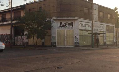 Local - Monte Grande