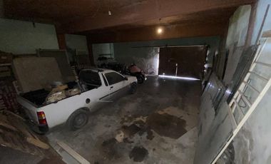 Local a la calle mas depto. 3 amb en PA