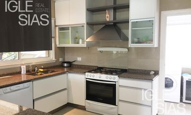 Casa en alquiler al lago en Los Castores, Nordelta