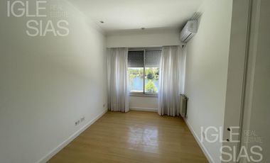 Casa en alquiler al lago en Los Castores, Nordelta