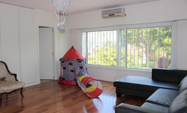 Casa en venta Martinez libertador al rio calle Muñiz 1300