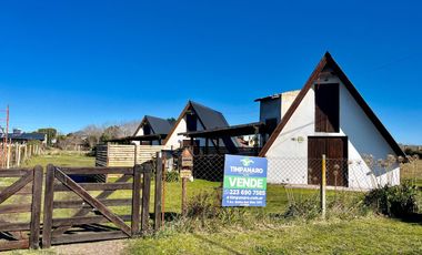 Casa en  tipo PH en Mar de Cobo APTO CREDITO