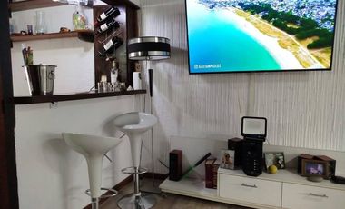 Departamento 3 ambientes con patio y garage propio Hurlingham