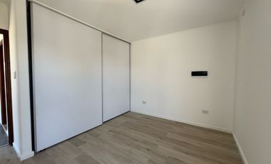 Venta Casa Dos Dormitorios Piscina Funes Norte