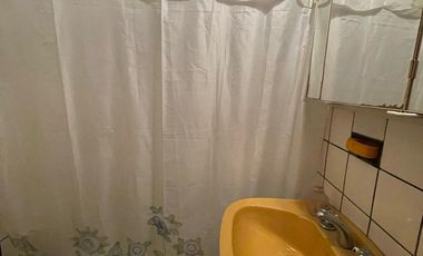 Casa en  venta de 3 ambientes con cochera, patio, terraza y parrilla - Wilde