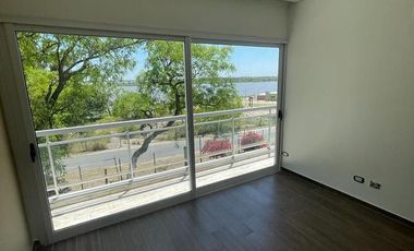 GRAN CASA A ESTRENAR EN BARRIO PRIVADO PUERTO URQUIZA FRENTE AL RIO  - Parana