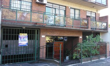 NUEVO PRECIO!! Cochera - Acas.-Vias/Santa Fe