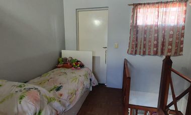 Casa en venta para dos familias de 3 ambiente y 2 ambientes  con cochera - Wilde