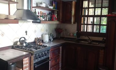 Casa en  centro de Lujan