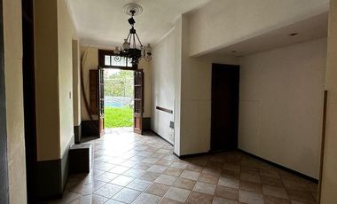 Casa en  centro de Lujan