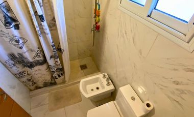 Venta - Casa al frente - 3 Dormitorios - con cochera y pileta – Funes City, Funes