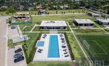 Terreno en el Barrio Privado Los Cardos, Pilar