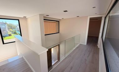 VENTA Casa 4 dormitorios en Kentucky Calidad Amenities