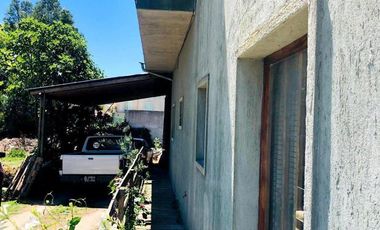 CASA CON OFICINA Y GALPON