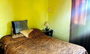 CASA CON OFICINA Y GALPON