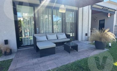 Casa en venta - Barrio Lagos de Canning